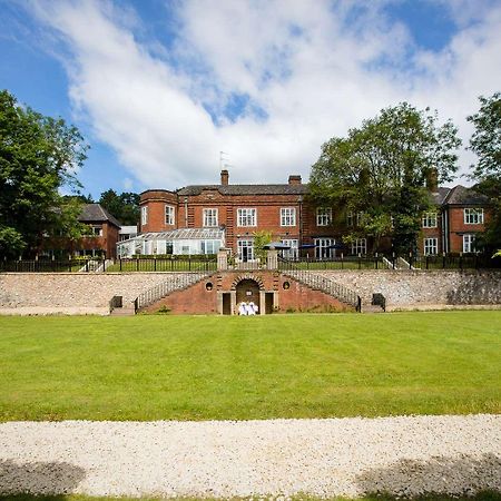 Southcrest Manor Hotel, Best Western Signature Collection Redditch Esterno foto