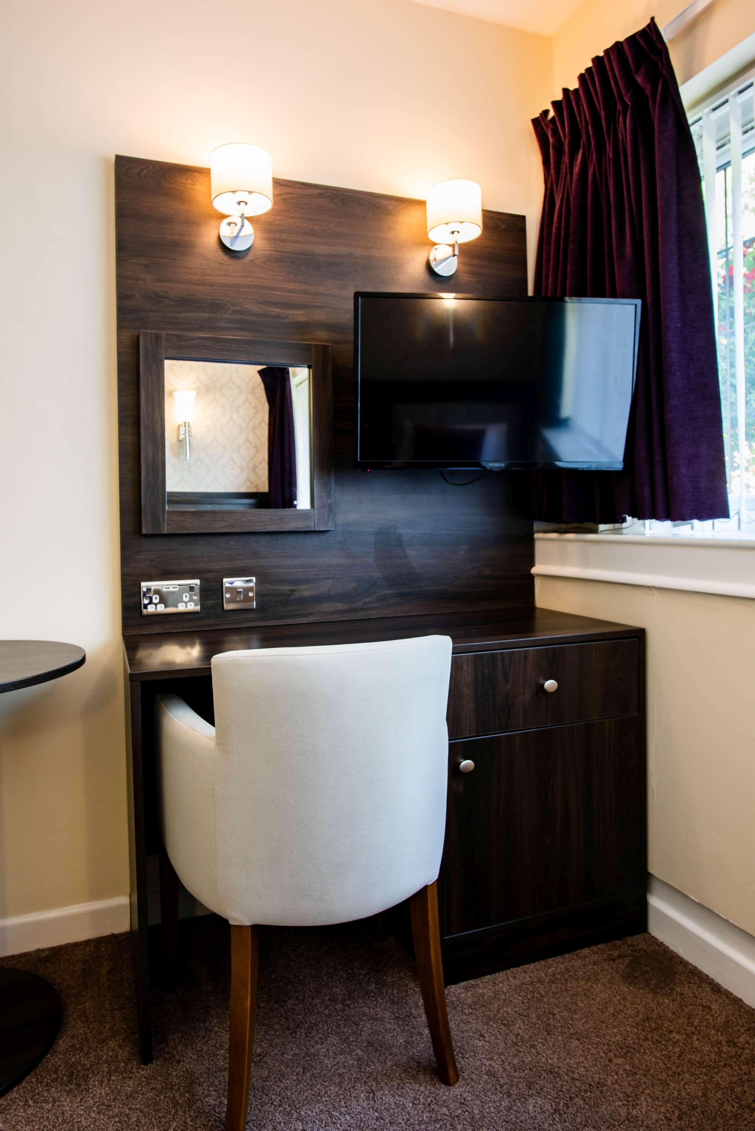 Southcrest Manor Hotel, Best Western Signature Collection Redditch Esterno foto