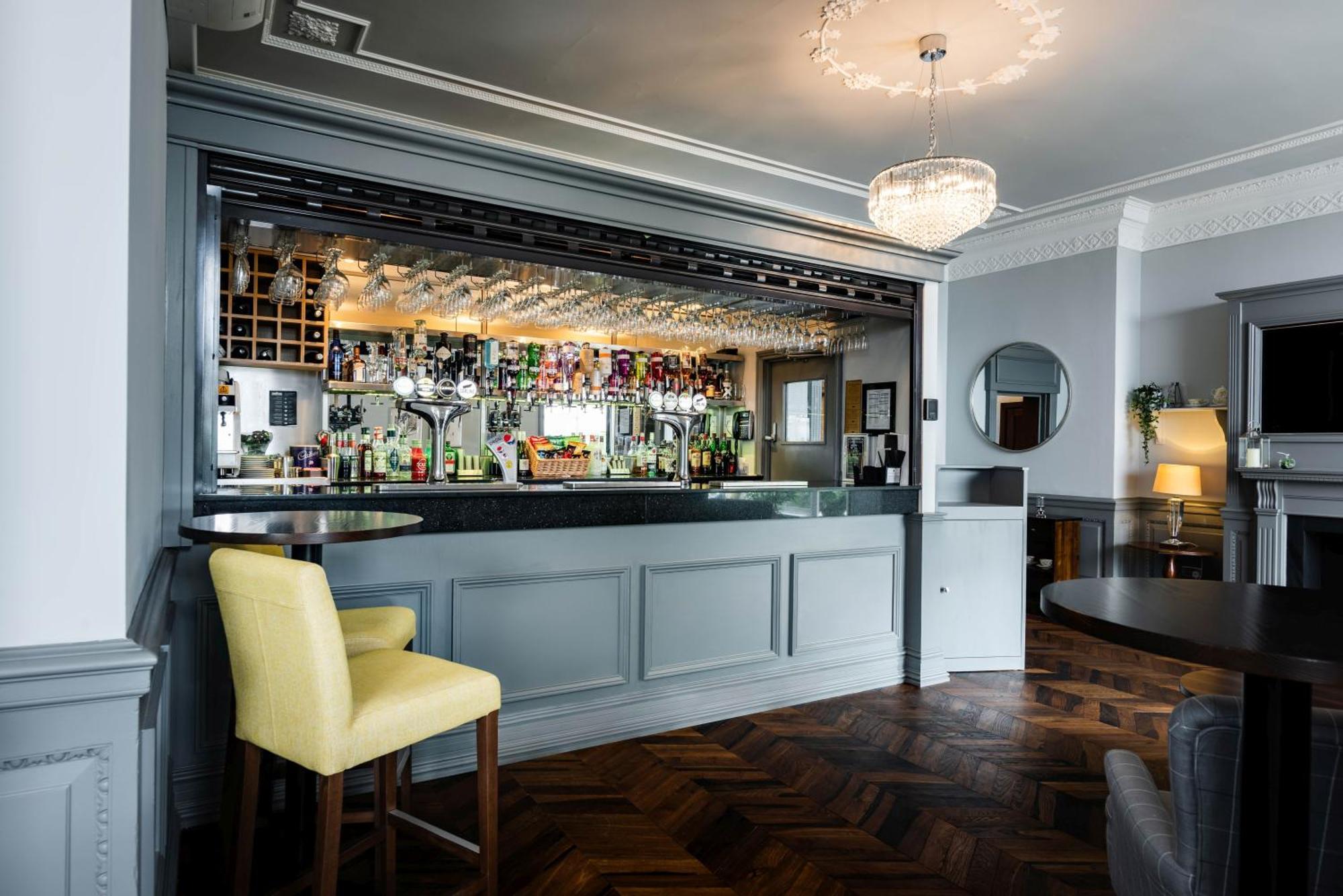 Southcrest Manor Hotel, Best Western Signature Collection Redditch Esterno foto