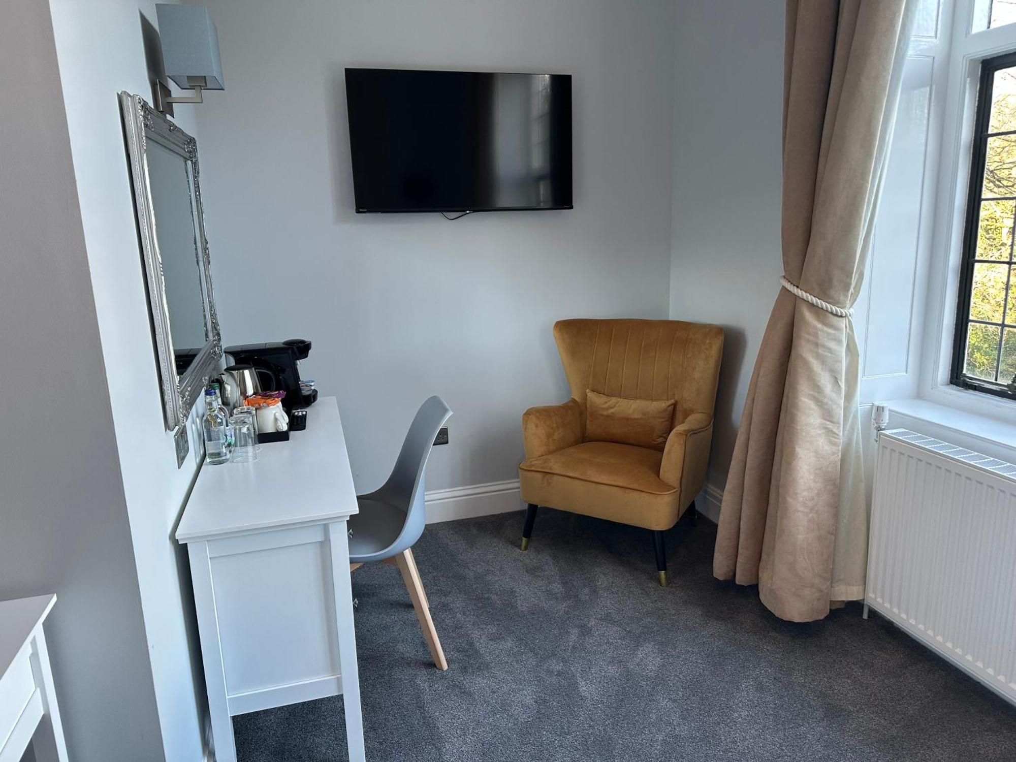 Southcrest Manor Hotel, Best Western Signature Collection Redditch Esterno foto
